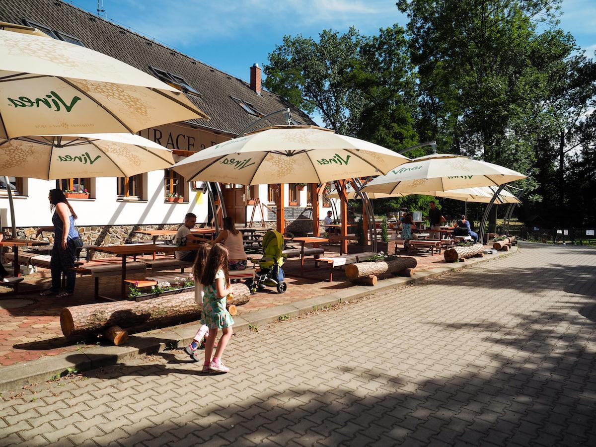 Penzion U Lavky Kvetnice Exterior photo